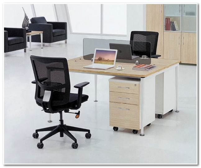 办公室风水探秘 座位朝向与办公设备布局的和谐之道